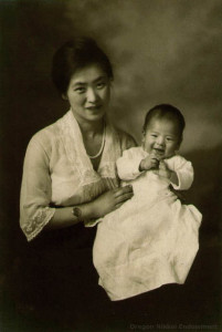Portrait of Seki Hiromura-Ace's mother and one of the Hiromura boys
